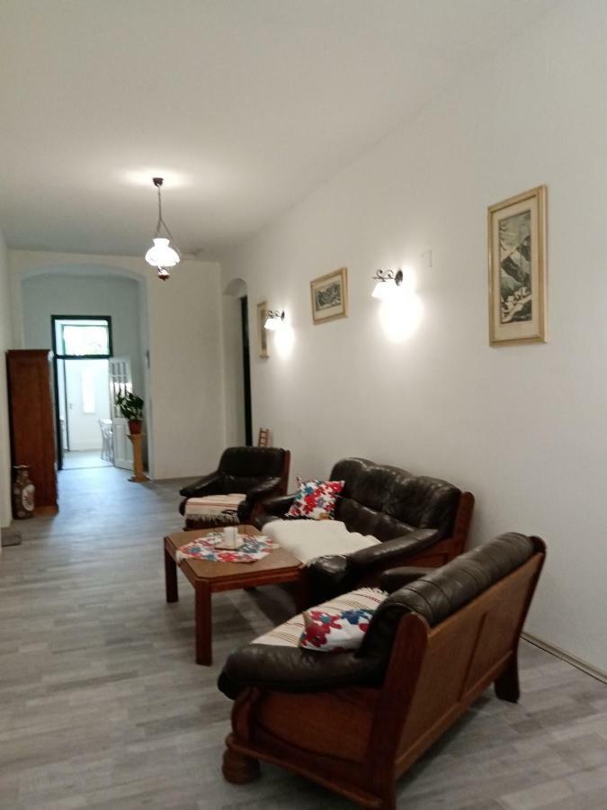 فندق Vendektanya Vendeghaz تابولتْسا المظهر الخارجي الصورة